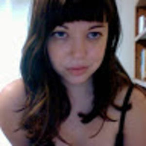 Meet your Posher, Claire